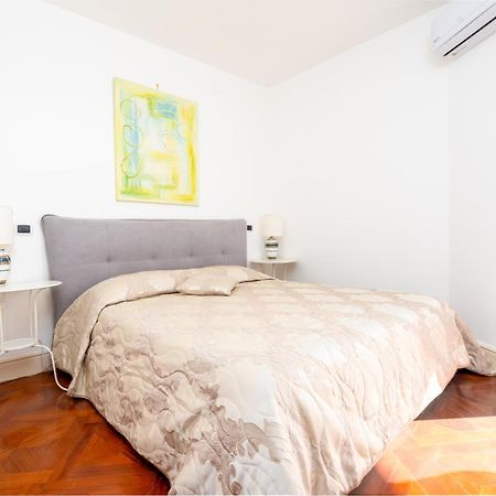 Perla Marina Sea View Apartment CTA Exteriér fotografie