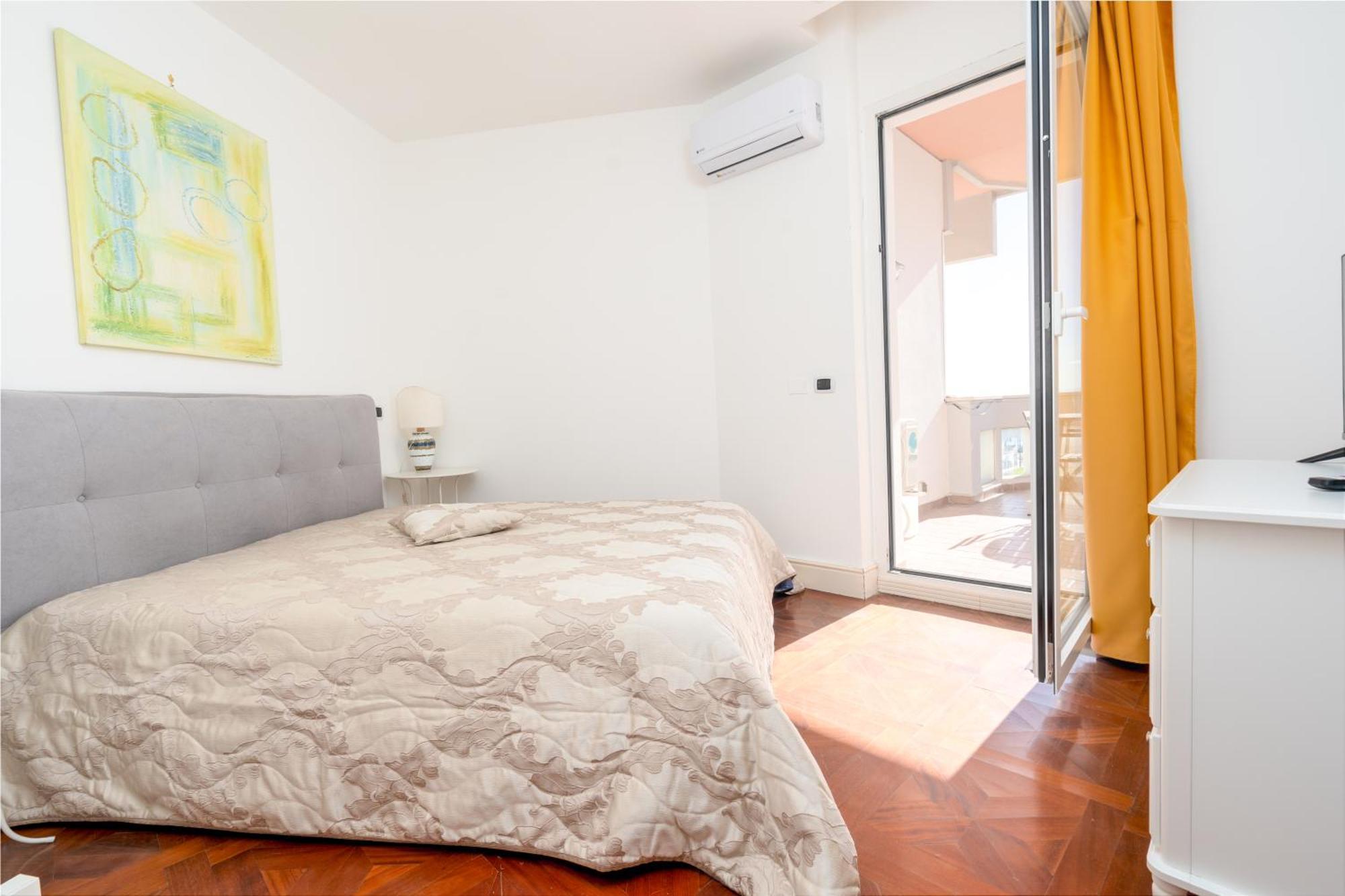Perla Marina Sea View Apartment CTA Exteriér fotografie